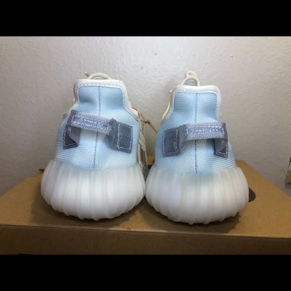 Yeezy Boost 350 V2 “Mono Ice” Size 5 GW2869 - Picture 6 of 8